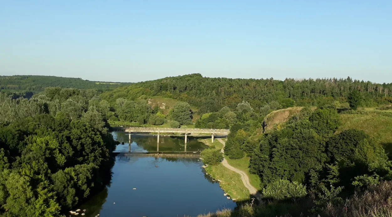 A village on a river bend